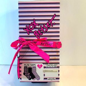NEW BETSEY JOHNSON 3 PAIR SET SIZE 9-11 FUZZY SOCKS